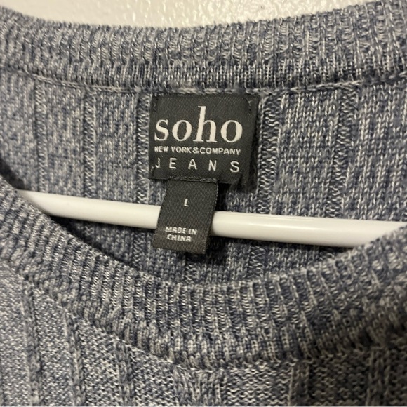 Soho New York & Company Relaxed Front Tie Sweater Top Size L - Picture 4 of 7